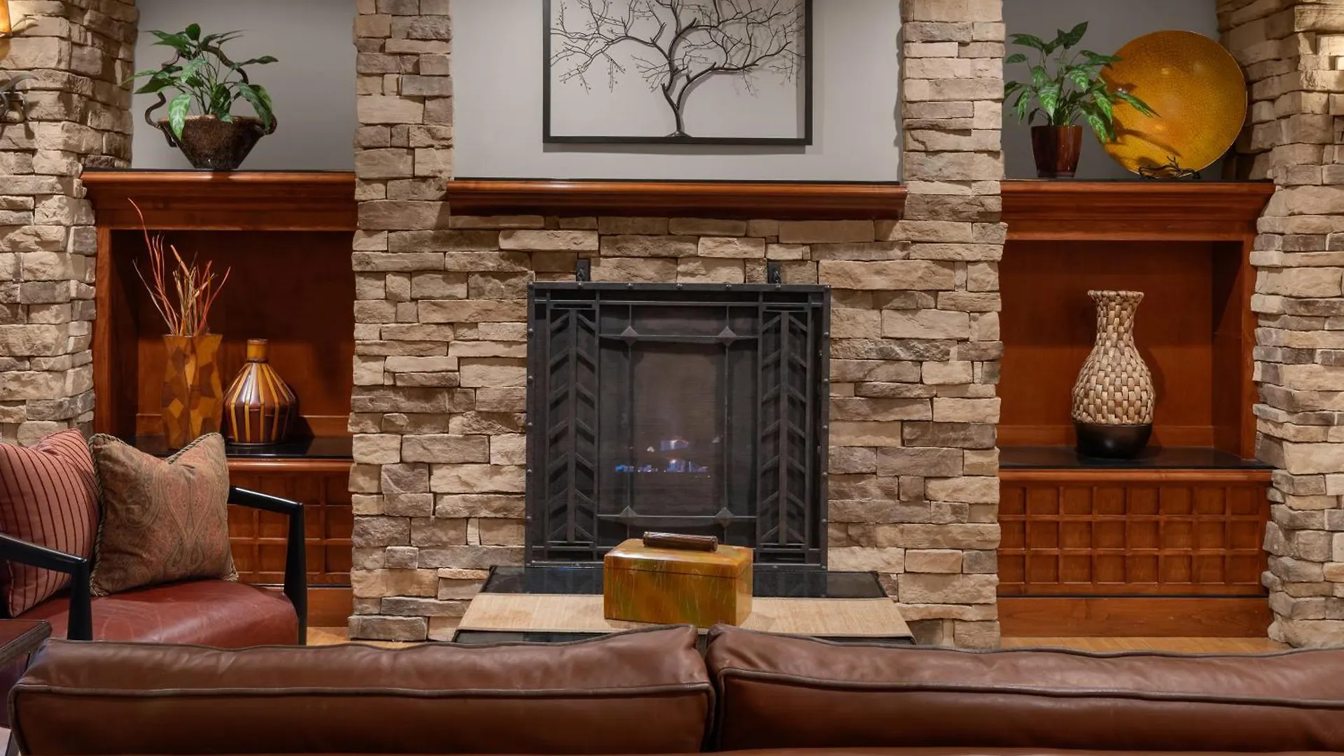 Larkspur Landing Extended Stay Suites Sacramento Hotel